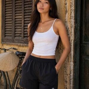 Alo Yoga black shorts Size L #yogashorts #activewear